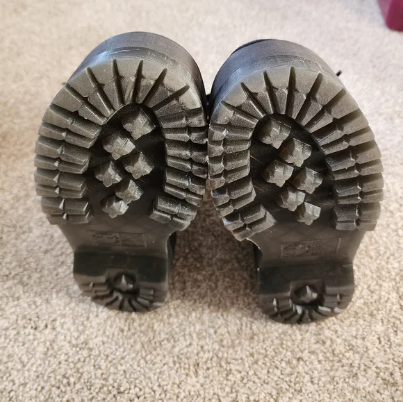 Dr. Martens Jadon Max Vegan Black Crushed Velvet Plaform Boots Ribbon Laces Sz 9 - Picture 5 of 12